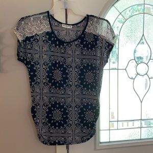 Blue and white…size M…very cute.